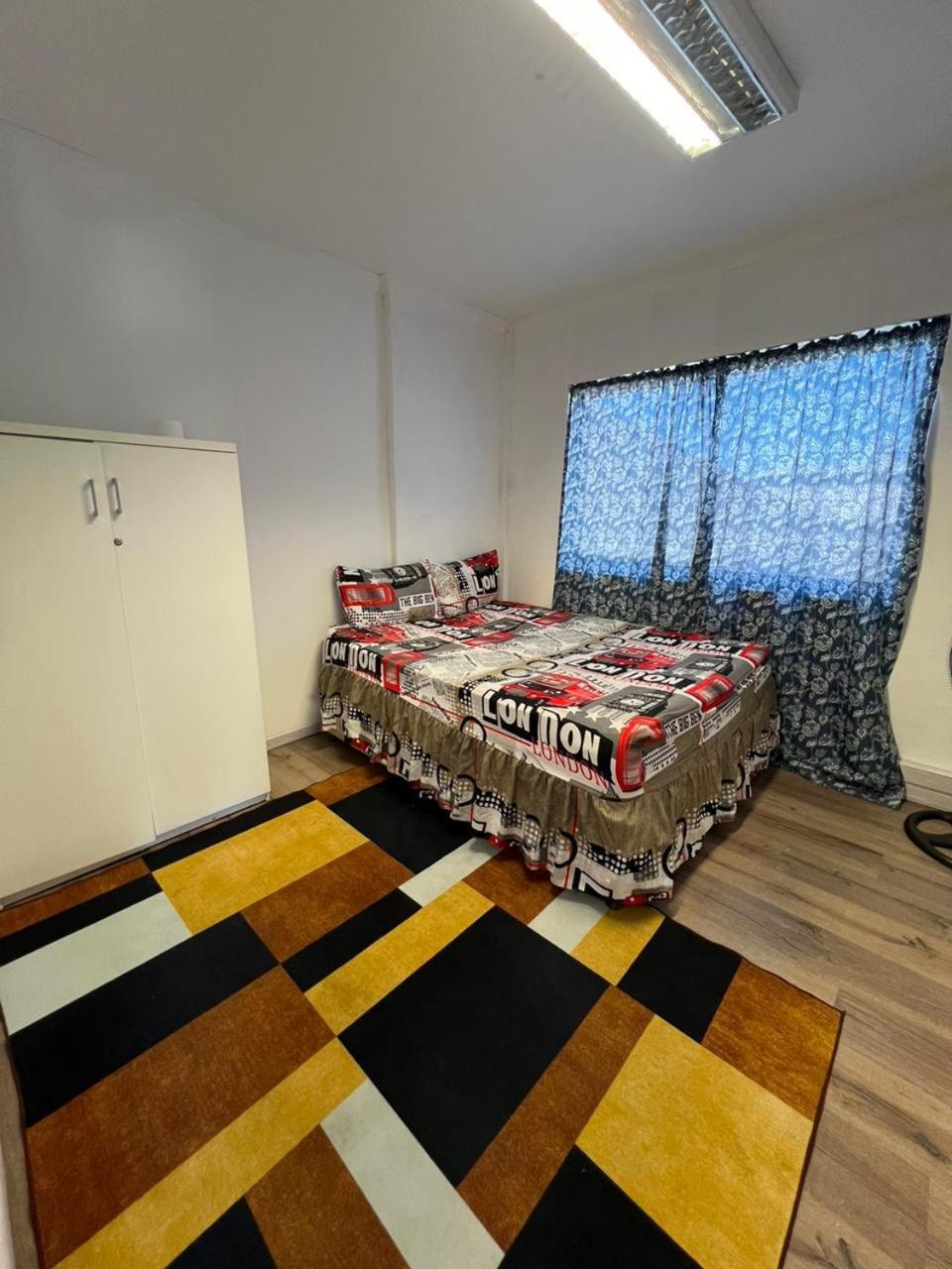 Bed & Breakfast M5 Park *